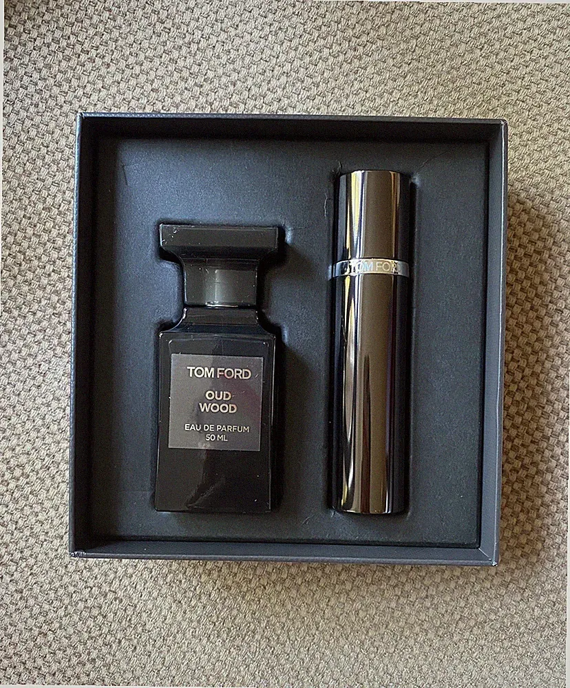 Tom Ford Oud Wood Gift Set Eau De Parfum 1.7oz + 0.34oz Travel Spray New In Box